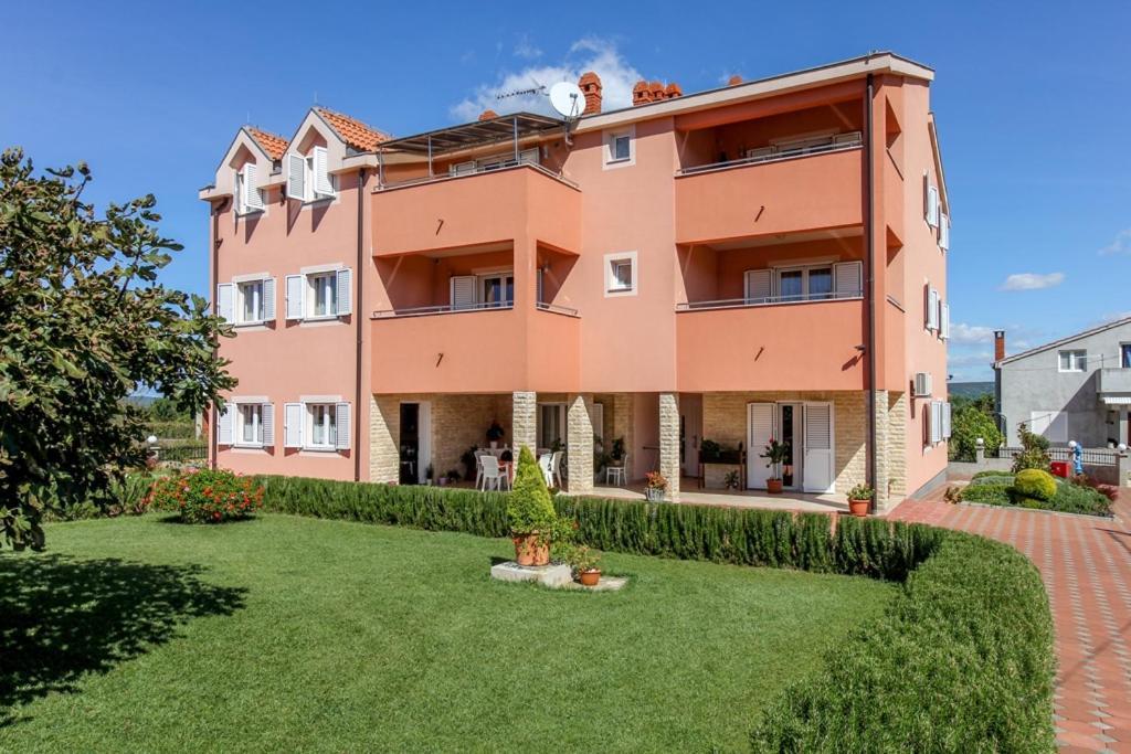 Family Friendly Apartments With A Swimming Pool Nevidjane, Pasman - 18054 Neviđane Εξωτερικό φωτογραφία