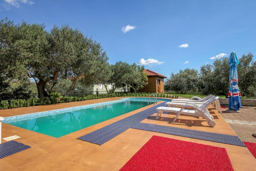 Family Friendly Apartments With A Swimming Pool Nevidjane, Pasman - 18054 Neviđane Εξωτερικό φωτογραφία