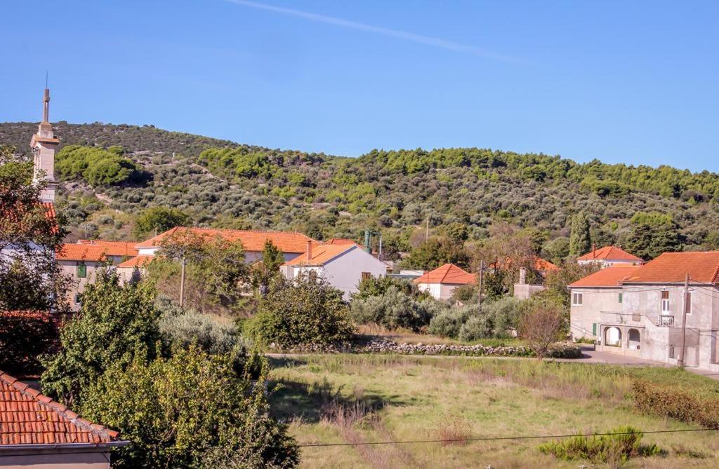 Family Friendly Apartments With A Swimming Pool Nevidjane, Pasman - 18054 Neviđane Εξωτερικό φωτογραφία